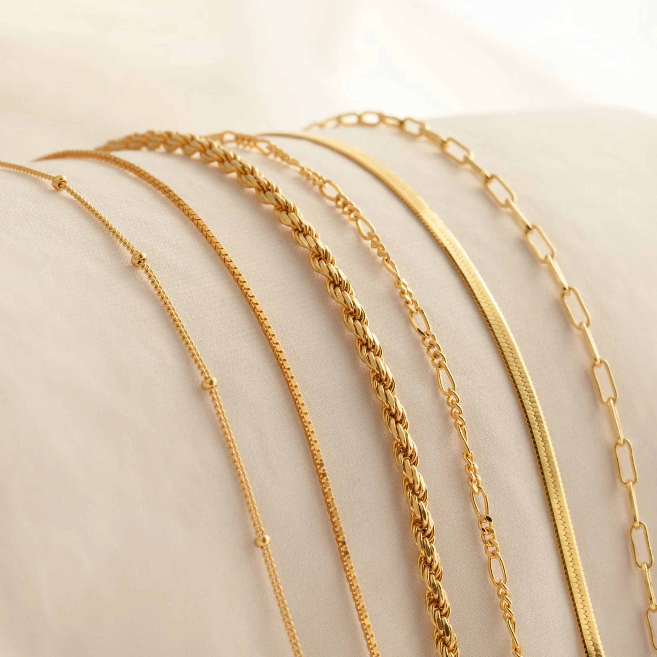 Chaîne de cheville couleur or – Image 3